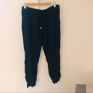 Old navy 100% viscose crop pants.